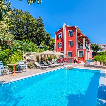 Liogerma Art Deco Villa - 5 Min Drive To Lassi سفوروناتا المظهر الخارجي الصورة