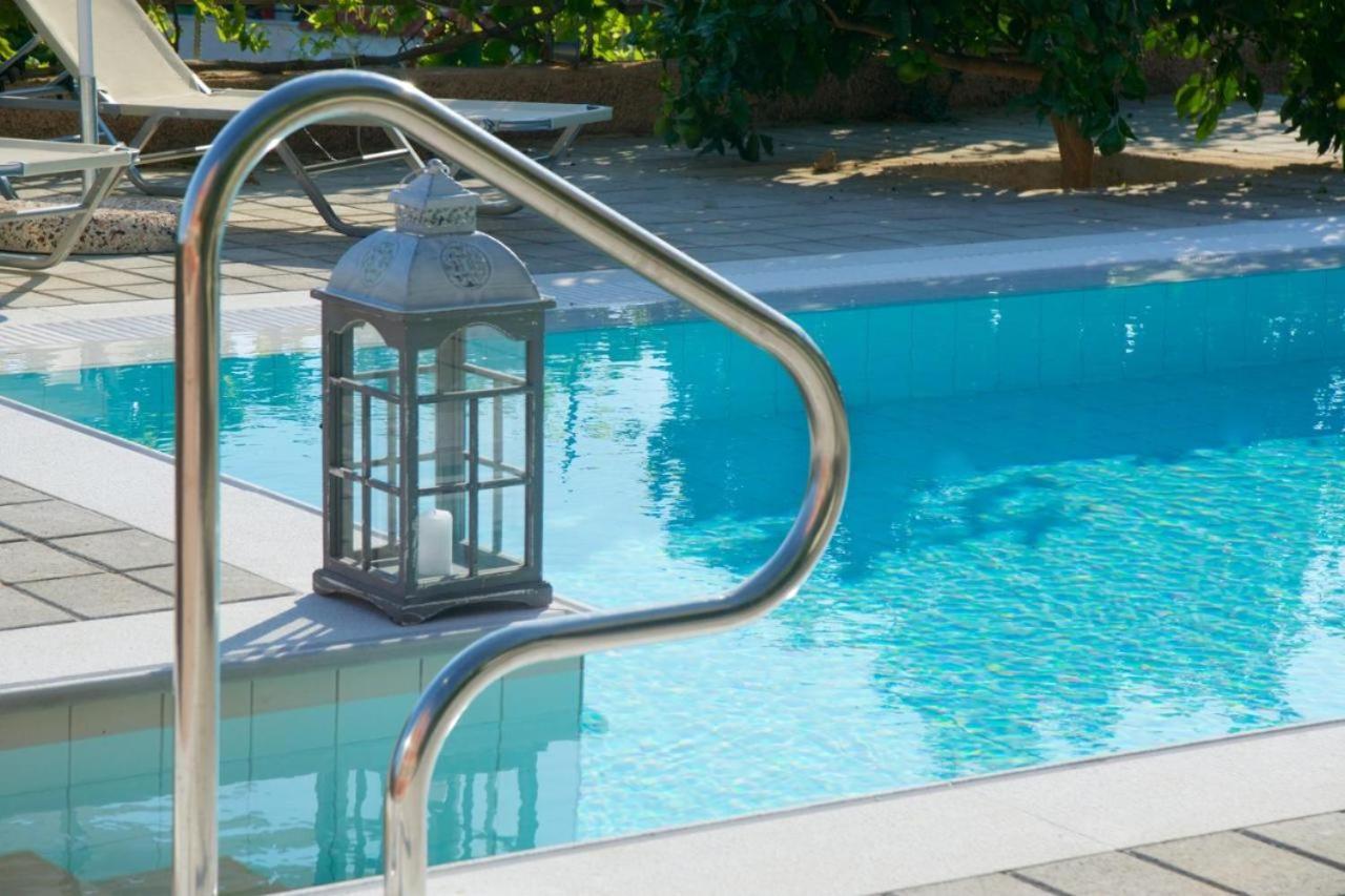 Liogerma Art Deco Villa - 5 Min Drive To Lassi سفوروناتا المظهر الخارجي الصورة