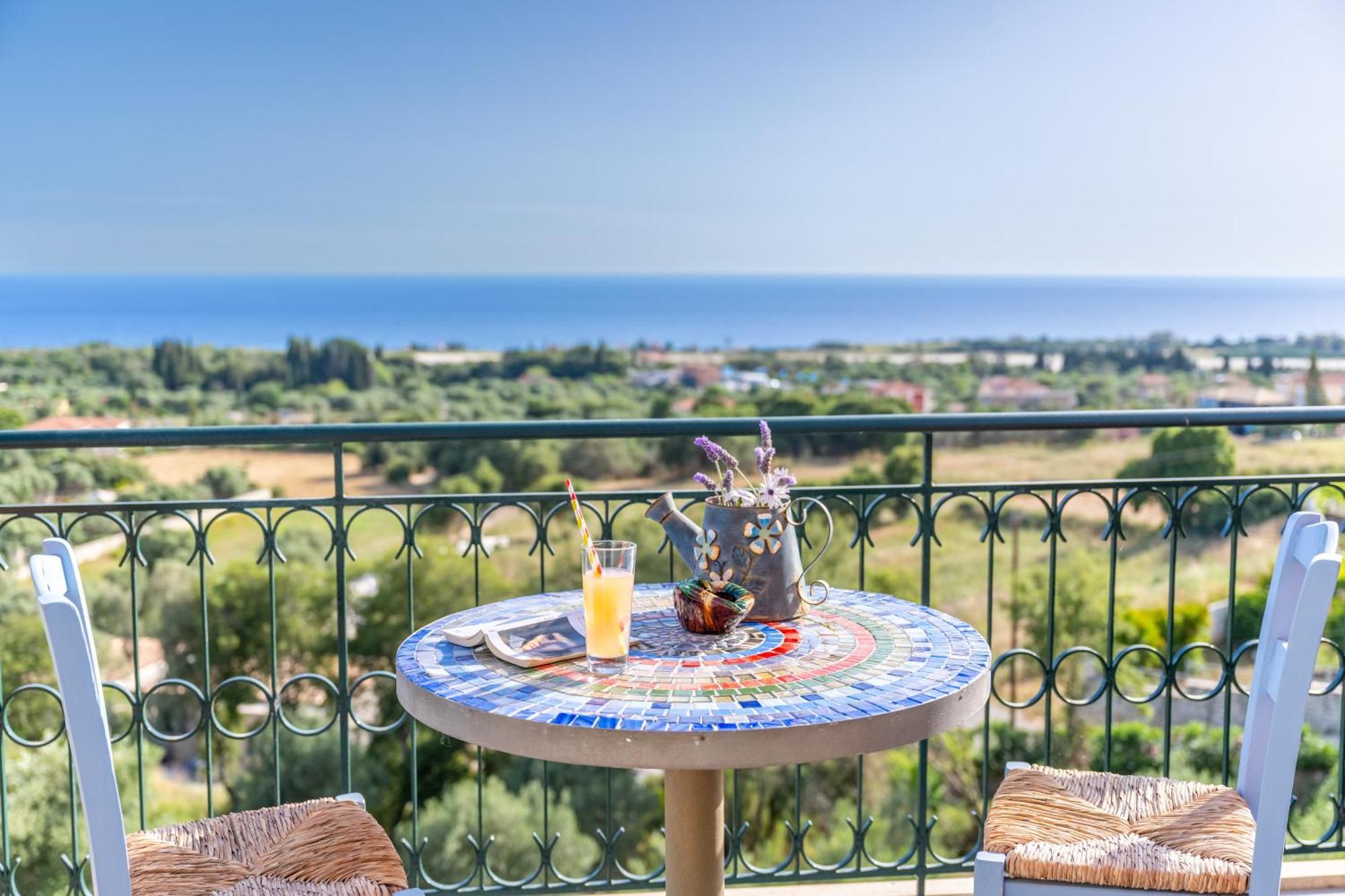 Liogerma Art Deco Villa - 5 Min Drive To Lassi سفوروناتا المظهر الخارجي الصورة